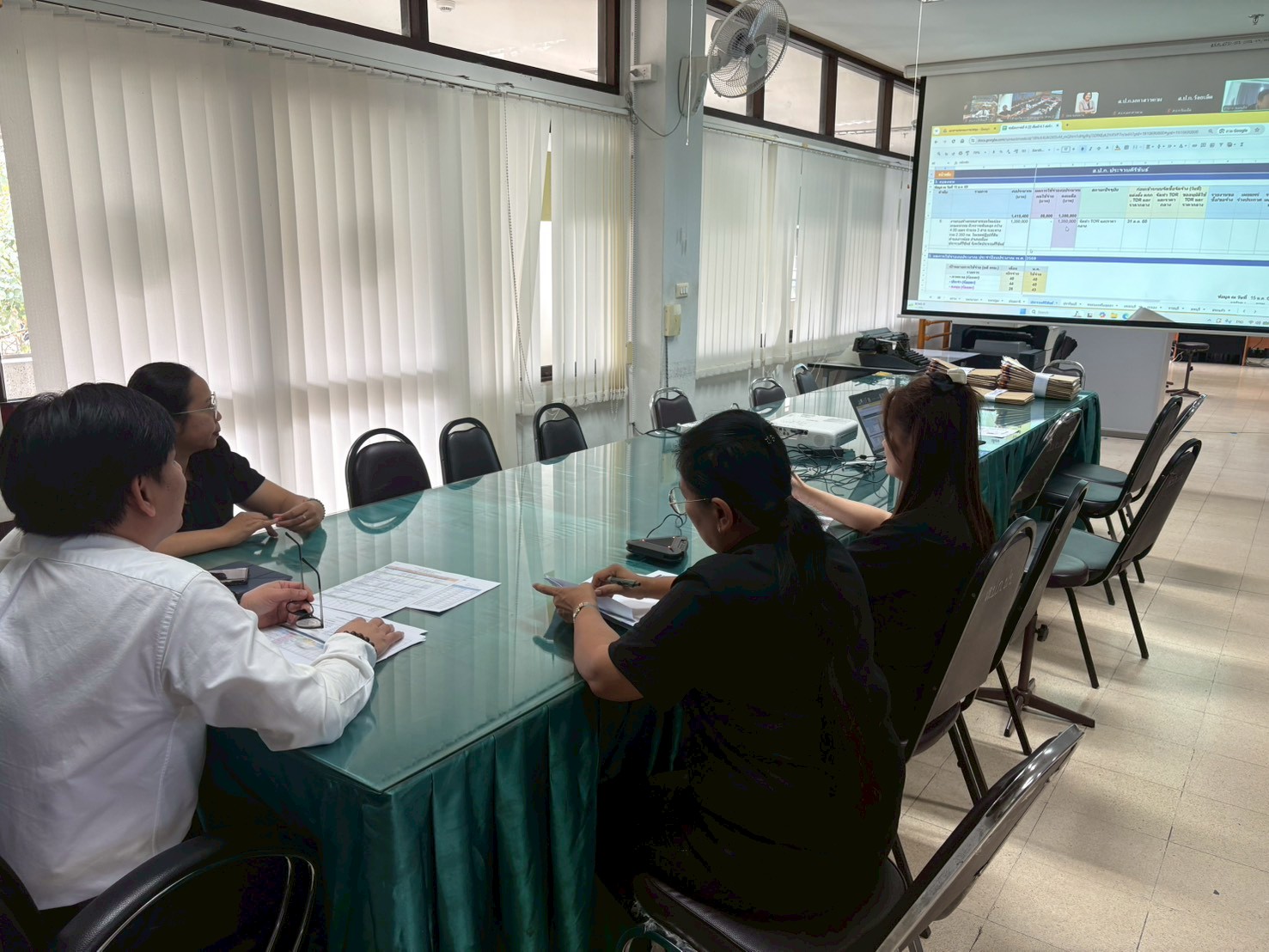 title - วันอังคารที่ 20 มกราคม 2569 นายวิทูล ประดิษฐบุญ ปฏิรูปที่ดินจังหวัดปราจีนบุรี  พร้อมด้วยเจ้าหน้าที่ ส.ป.ก. ปราจีนบุรี เข้าร่วมการประชุมคณะทำงานติดตามและเร่งรัดการใช้จ่าย เงินงบประมาณประจำปี 2569 